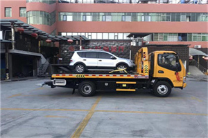 天河区汽车紧急补胎换胎救援