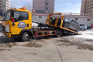 天河区救援拖车费用怎么算